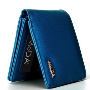 ***HOST PICK!!!***Men's Blue Wallet